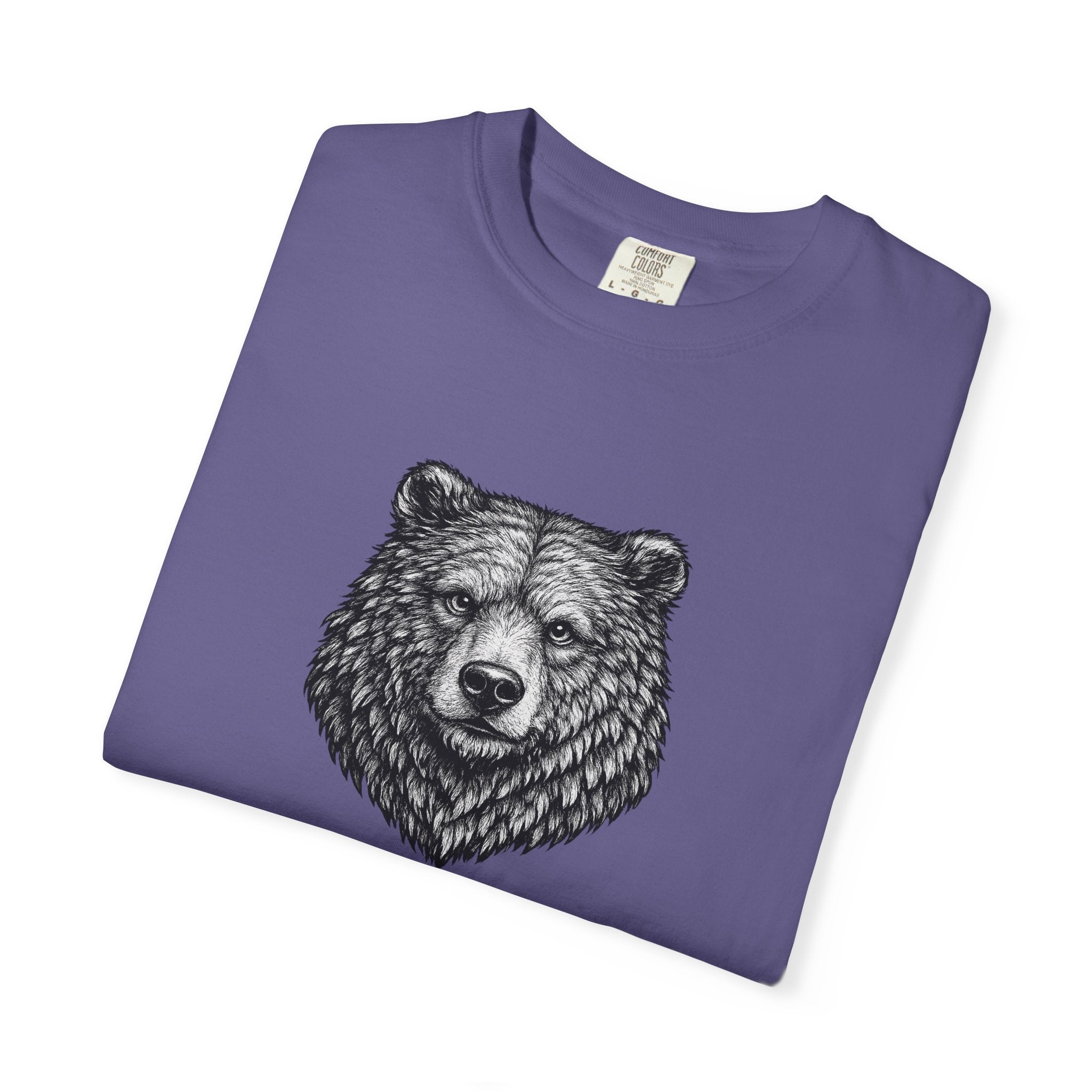 Vintage Grizzly Bear Tee - Rugged Wildlife